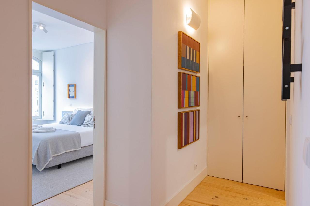 Modern Rustic Flat In Santos By Lovelystay Lisboa Exterior foto